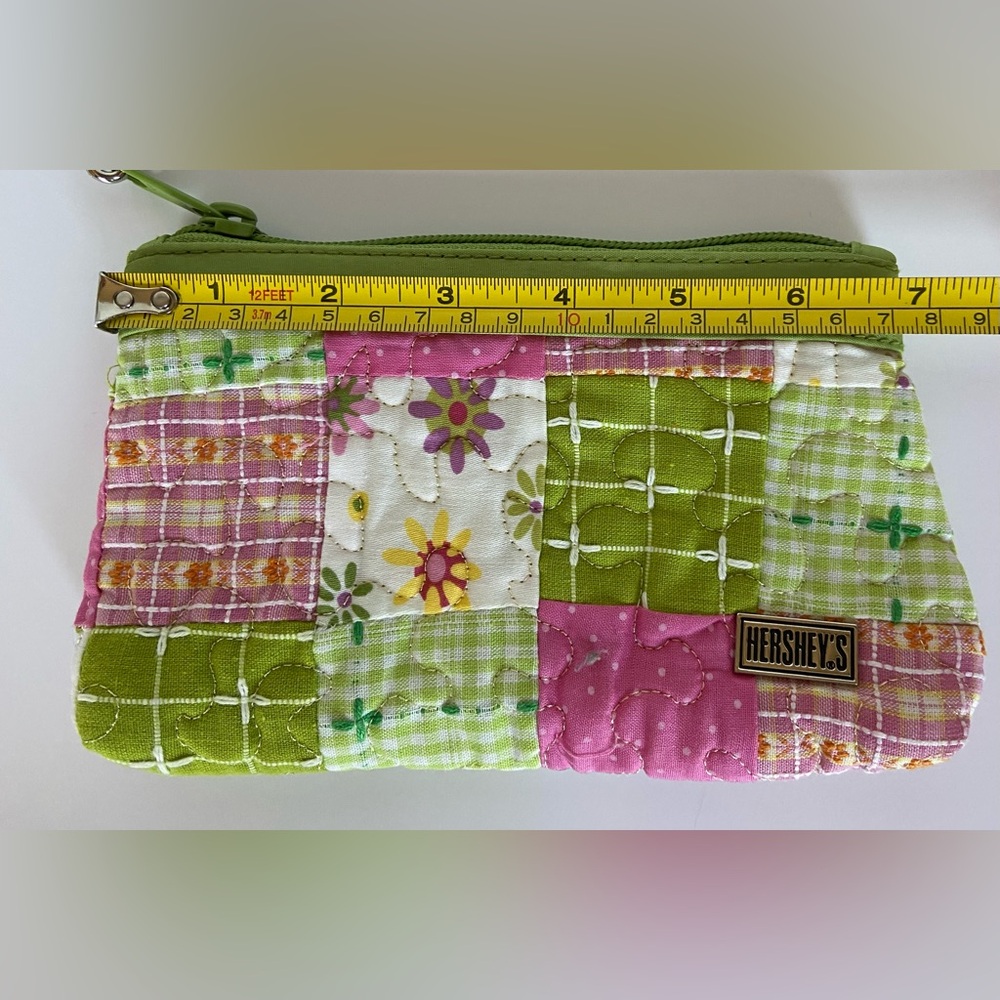 Donna Sharp Hershey's Quilted Patchwork Wristlet … - image 5